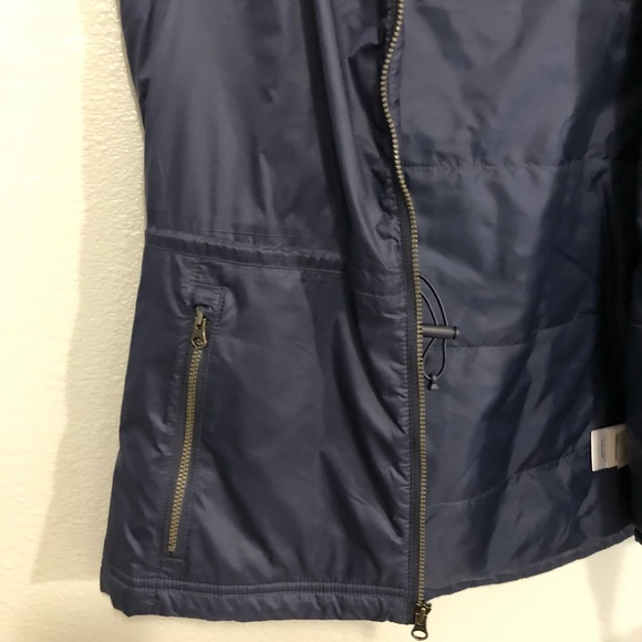 Columbia Vest - Picture 5 of 8